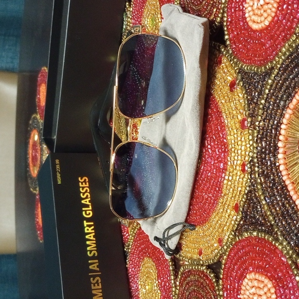 New Audio Smart Glasses - Picture 3 of 16